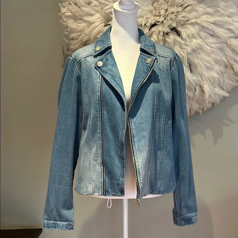 dolan stylish versatile